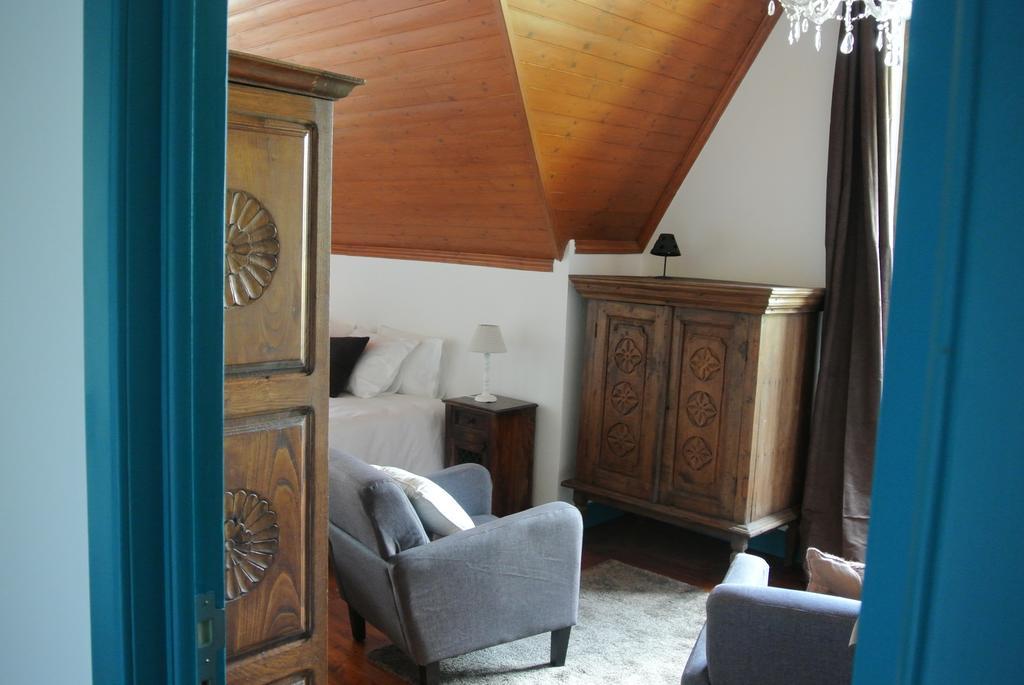 Guest House Villa Dos Poetas Sintra Rum bild The interior of the house